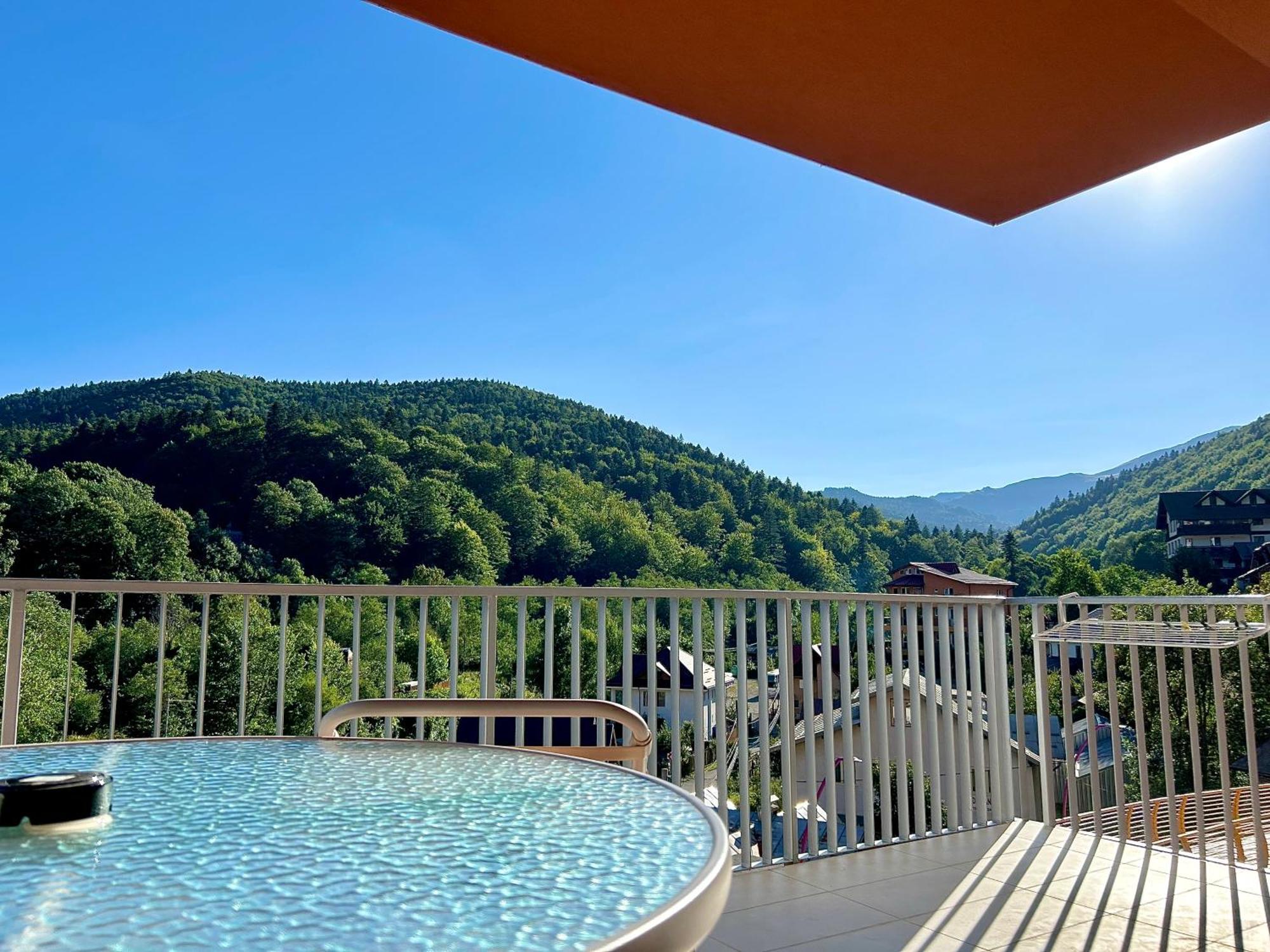 Morning Panoramic View Apartman Sinaia Kültér fotó